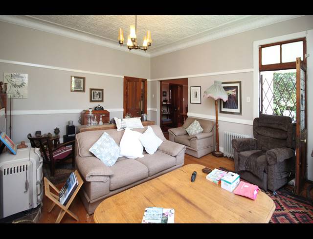 4 BEDROOM HOUSE FOR SALE IN KENSINGTON